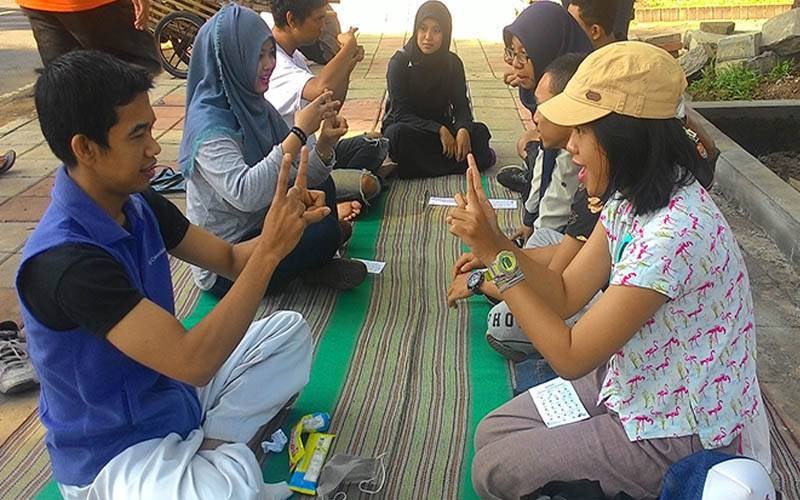 Akar Tuli Malang Ajak Masyarakat Melek Bahasa Isyarat